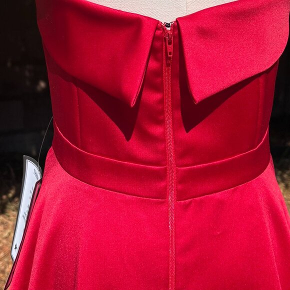 Xscape NWT Strapless Red Gown Size 4 Formal A-Line Evening Prom Dress - Picture 10 of 12